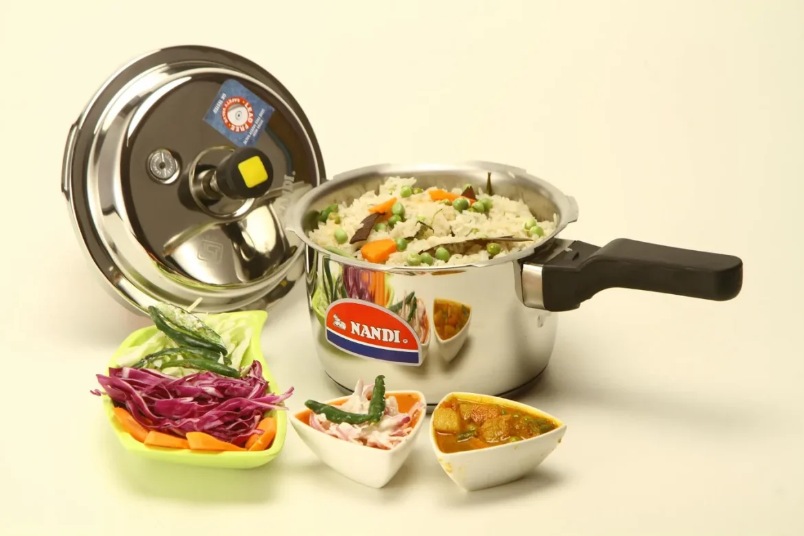 Best 10-Cup Rice Cookers: Buyer Guide - 10 cup rice cooker