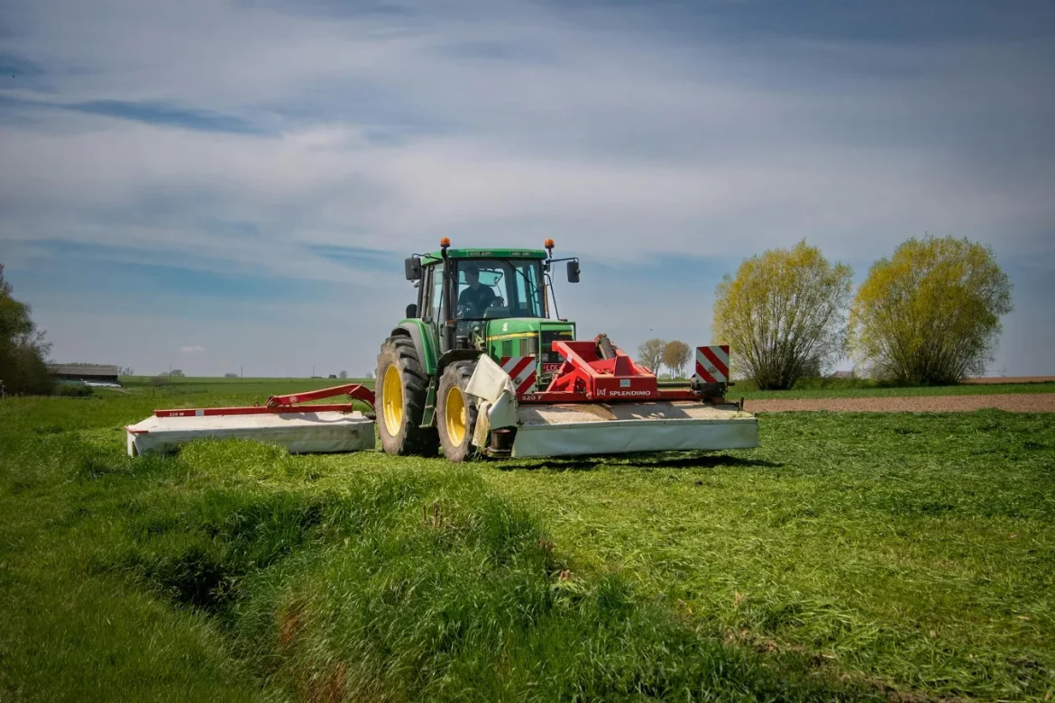 4WD Lawn Mower Buying Guide - 4wd lawn mower