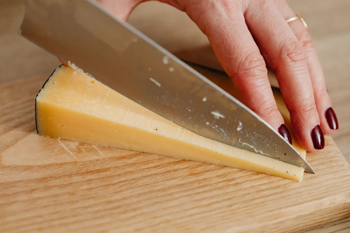 Edge Grain Cutting Board Guide - edge grain cutting board