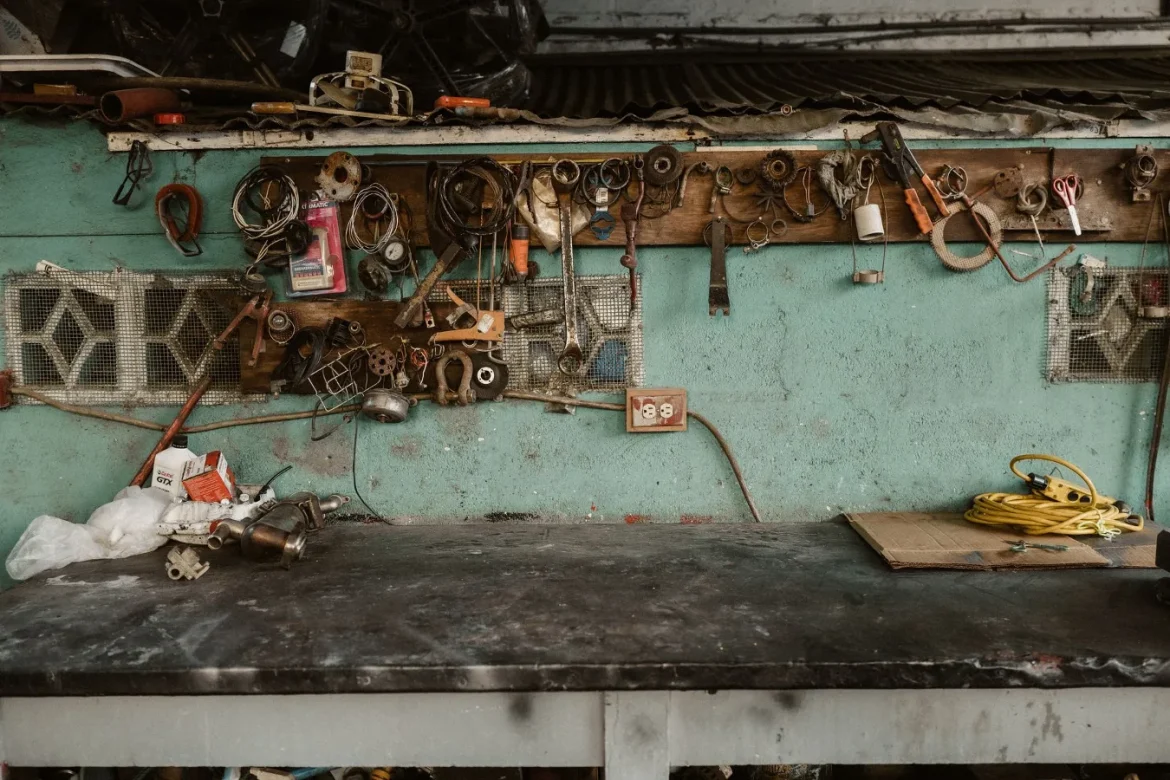 Garage Workbench With Storage: Buyer Guide - garage workbench with storage