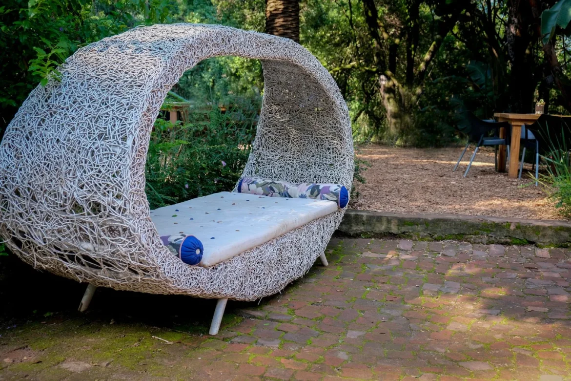 Hampton Bay Patio Cushion Buying Guide - hampton bay patio furniture replacement cushions