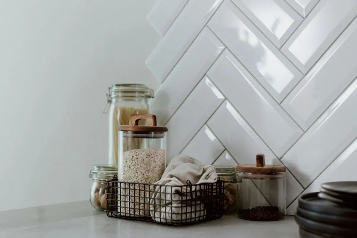 Large Glass Storage Containers: Buyer’s Guide - large glass storage containers