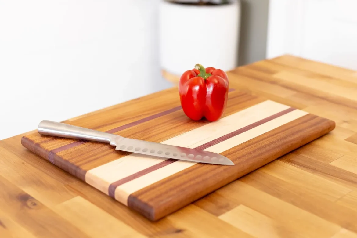 Maple Wood Cutting Board Guide - maple wood cutting board