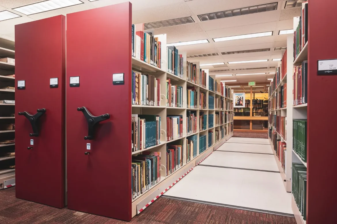 Mobile Shelving Unit Buying Guide - mobile shelving unit