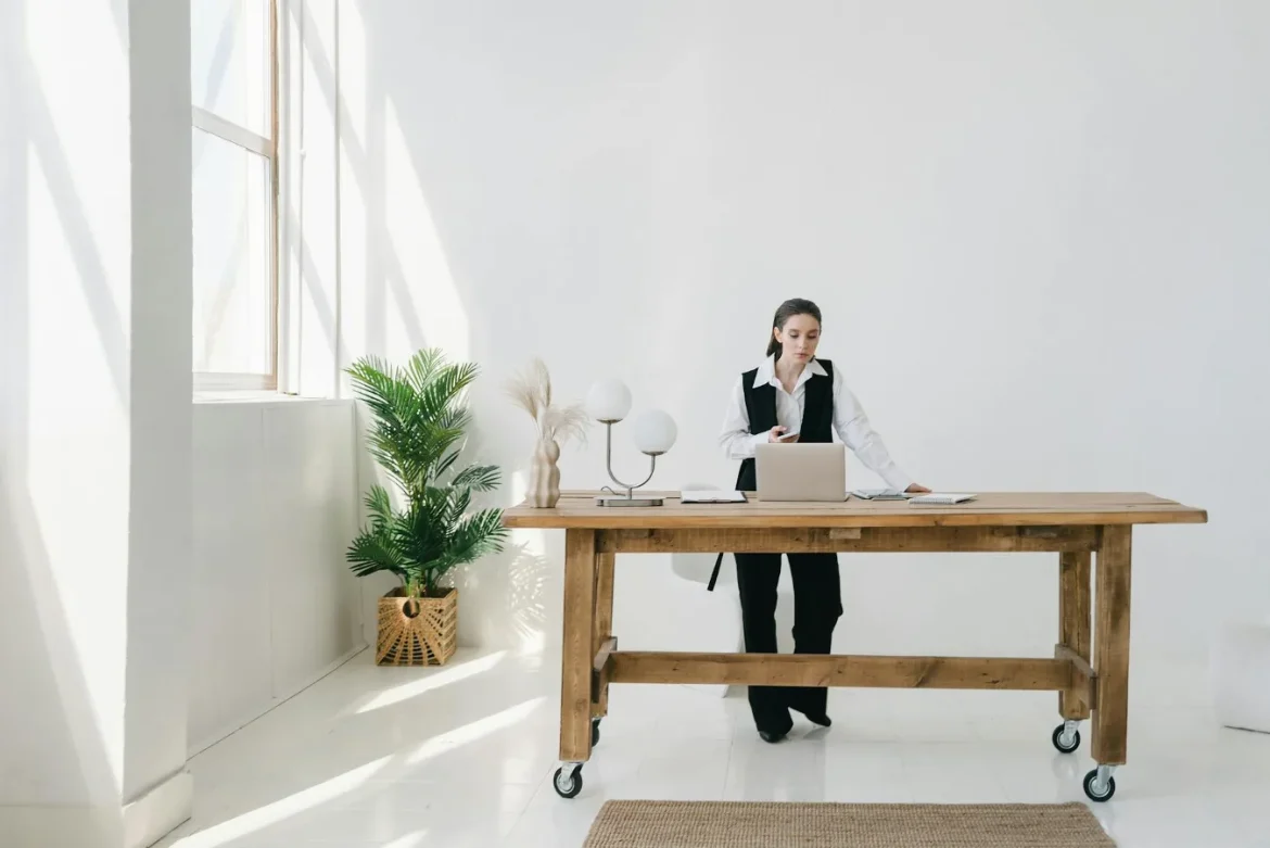 Mobile Standing Desk Buying Guide - mobile standing desk