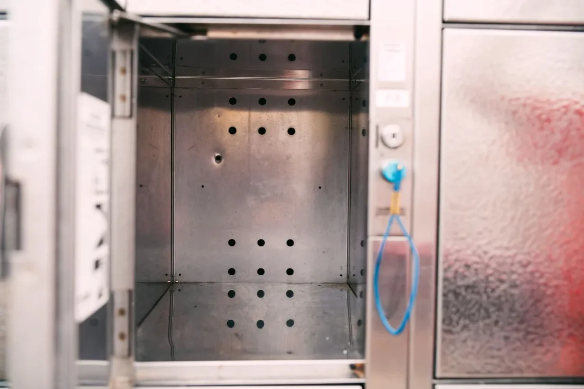 How to Choose a Storage Container Lock - storage container lock