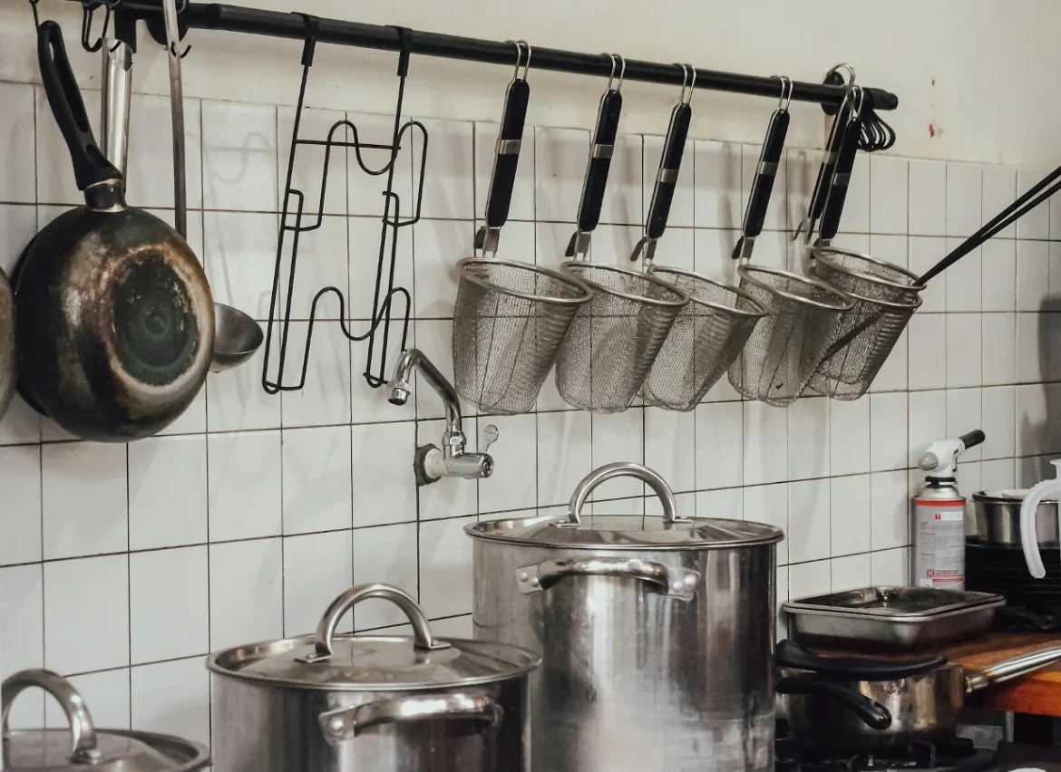 Viking Cookware Set Buying Guide - viking cookware set