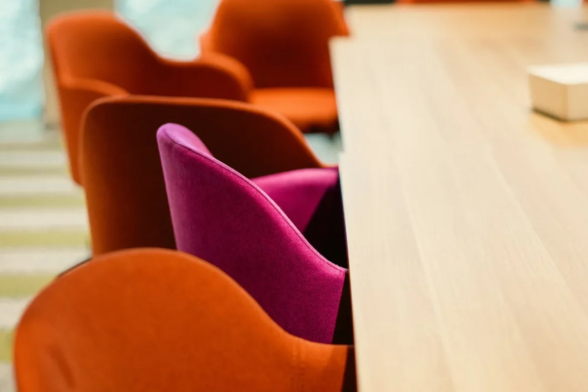 Wooden Office Chair: What to Look For - wooden office chair